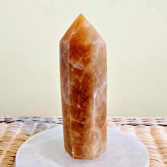 Aragonite Tower – Stability + Earth Energy - Picture 1 of 4